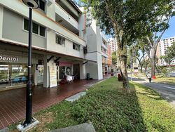 Hougang Avenue 1 (D19), Shop House #436620431
